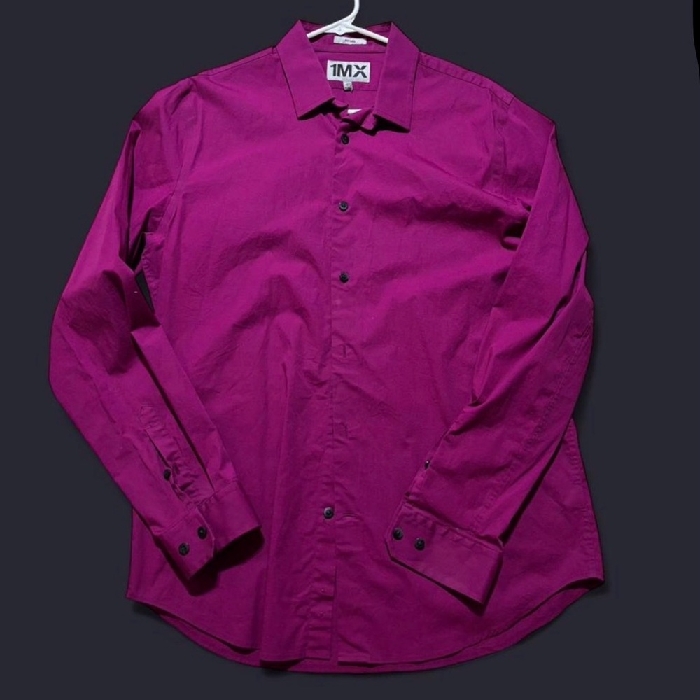 Men’s Express Fuchsia colored fitted button down shirt. Size Large